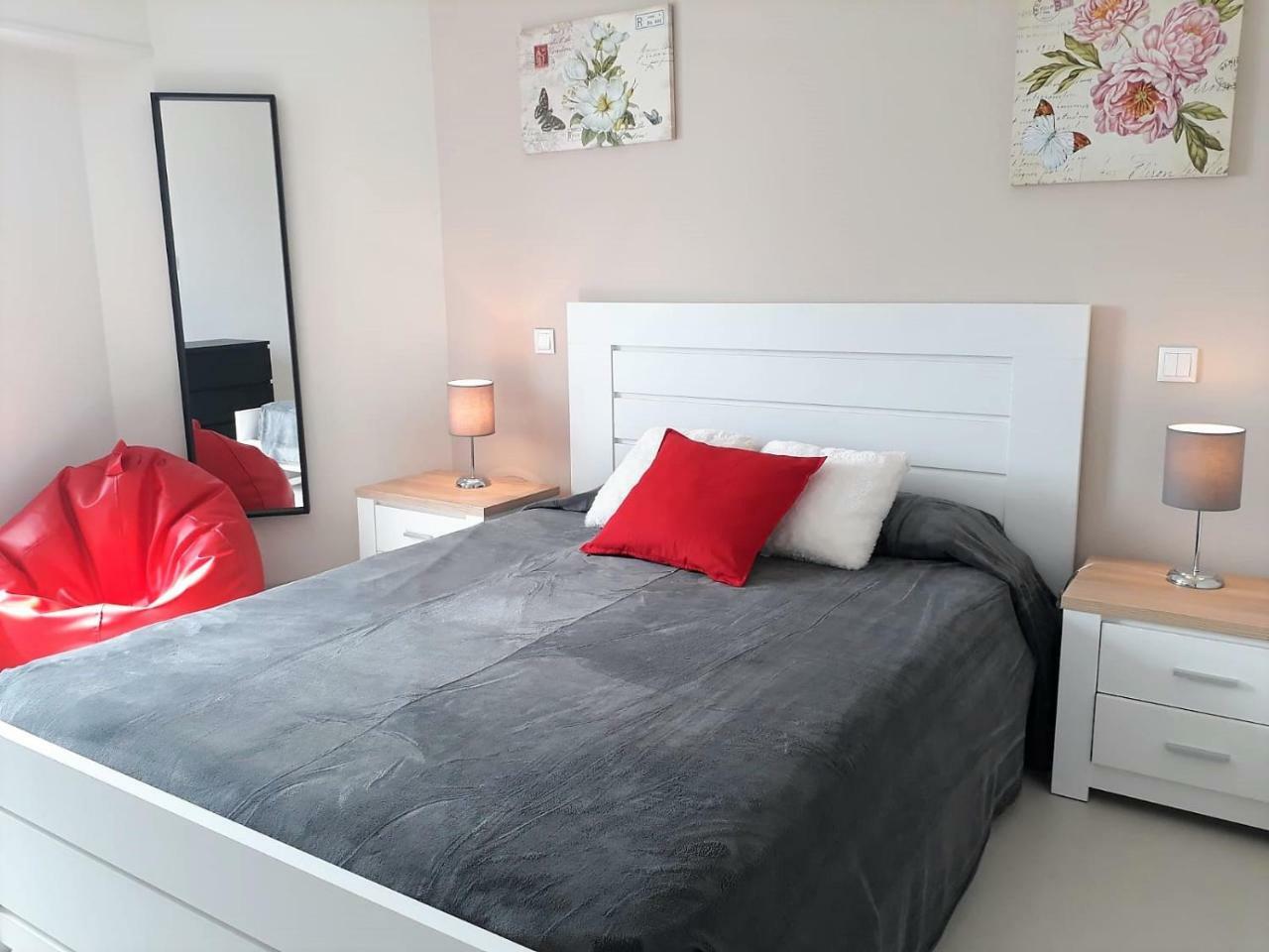 Abmar- Por-Do-Sol, Vista Mar, Remodelado, Wifi, 80Mt Praia Quarteira Buitenkant foto